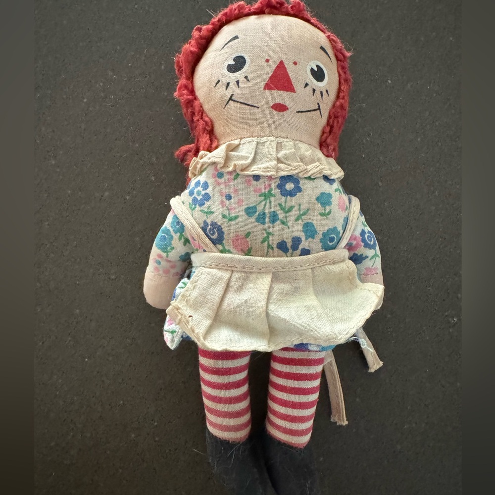 Raggedy Ann Mini Vintage Doll.